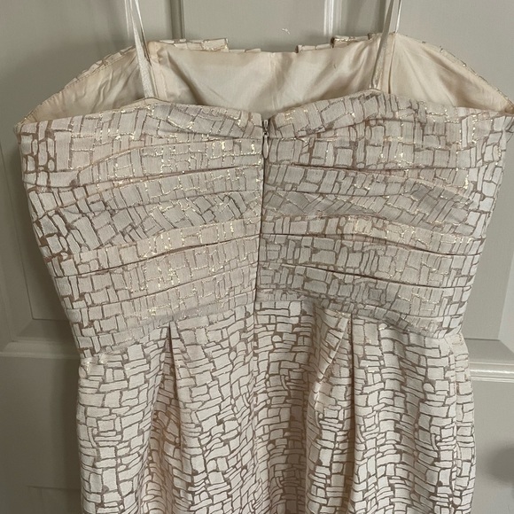 Max and Cleo Joyce Mini Dress Gold Metallic Cream/Champagne Strapless Dress SZ 6 - Picture 7 of 10